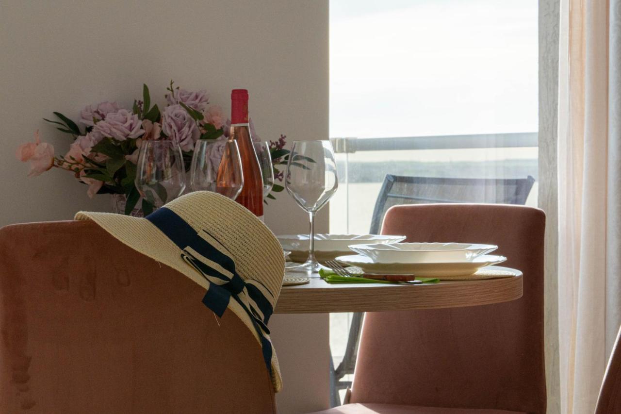 Apartament Le Bonheur Mamaia Dış mekan fotoğraf